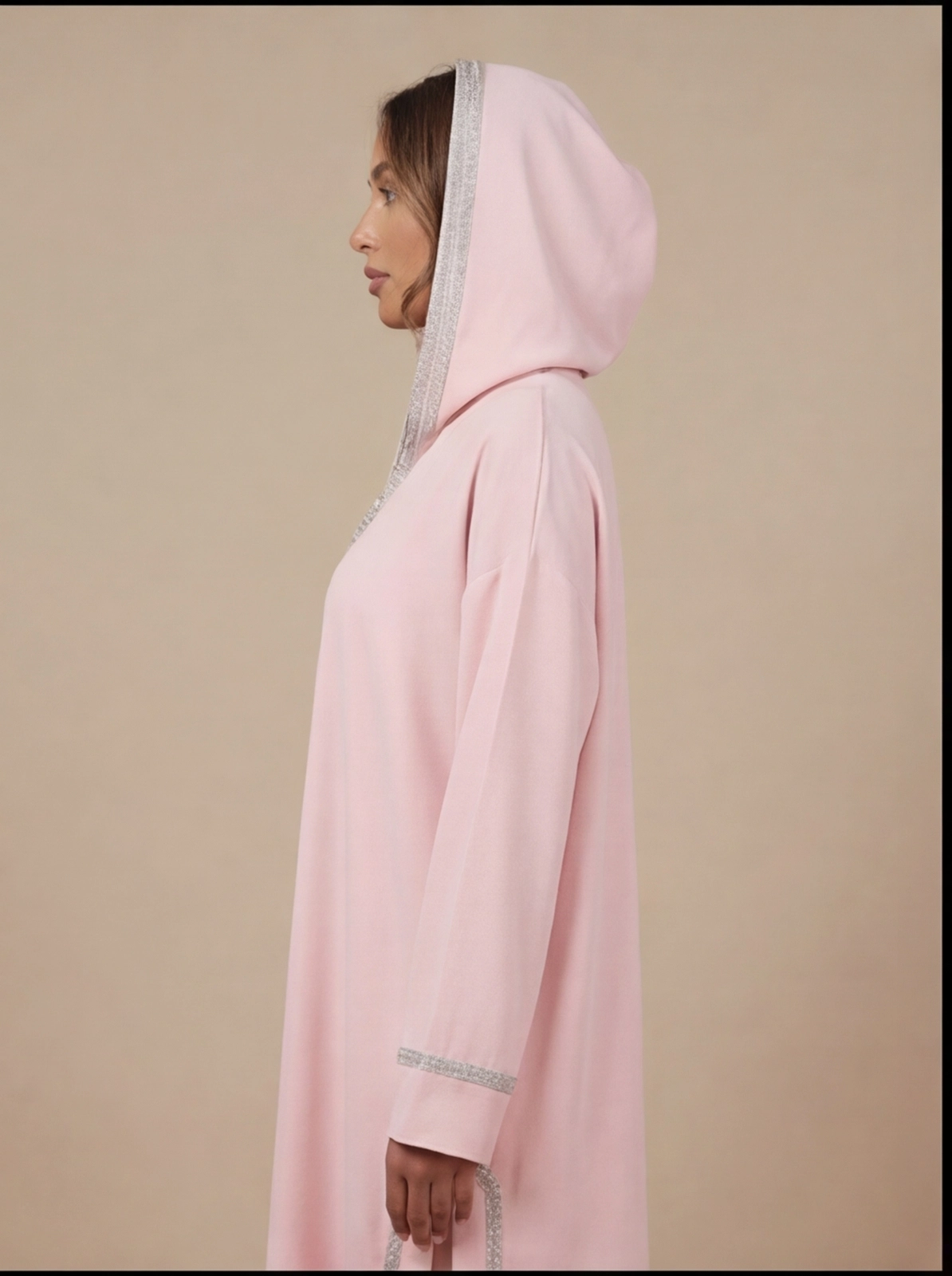 ensemble djellaba moderne femme – Élégance marocaine chic (copy) ensemble djellaba moderne femme – Élégance marocaine chic (copy)