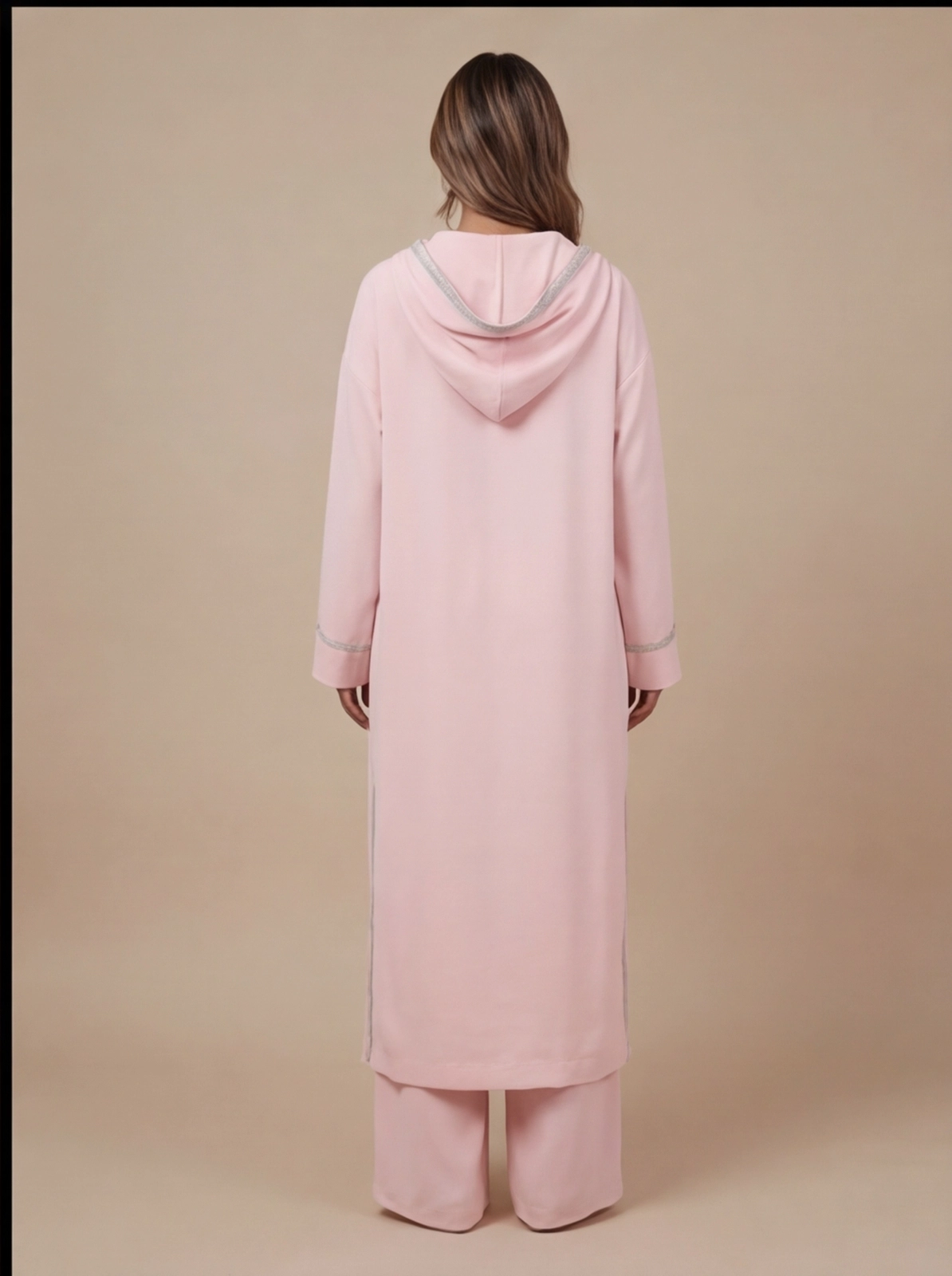 ensemble djellaba moderne femme – Élégance marocaine chic (copy) ensemble djellaba moderne femme – Élégance marocaine chic (copy)