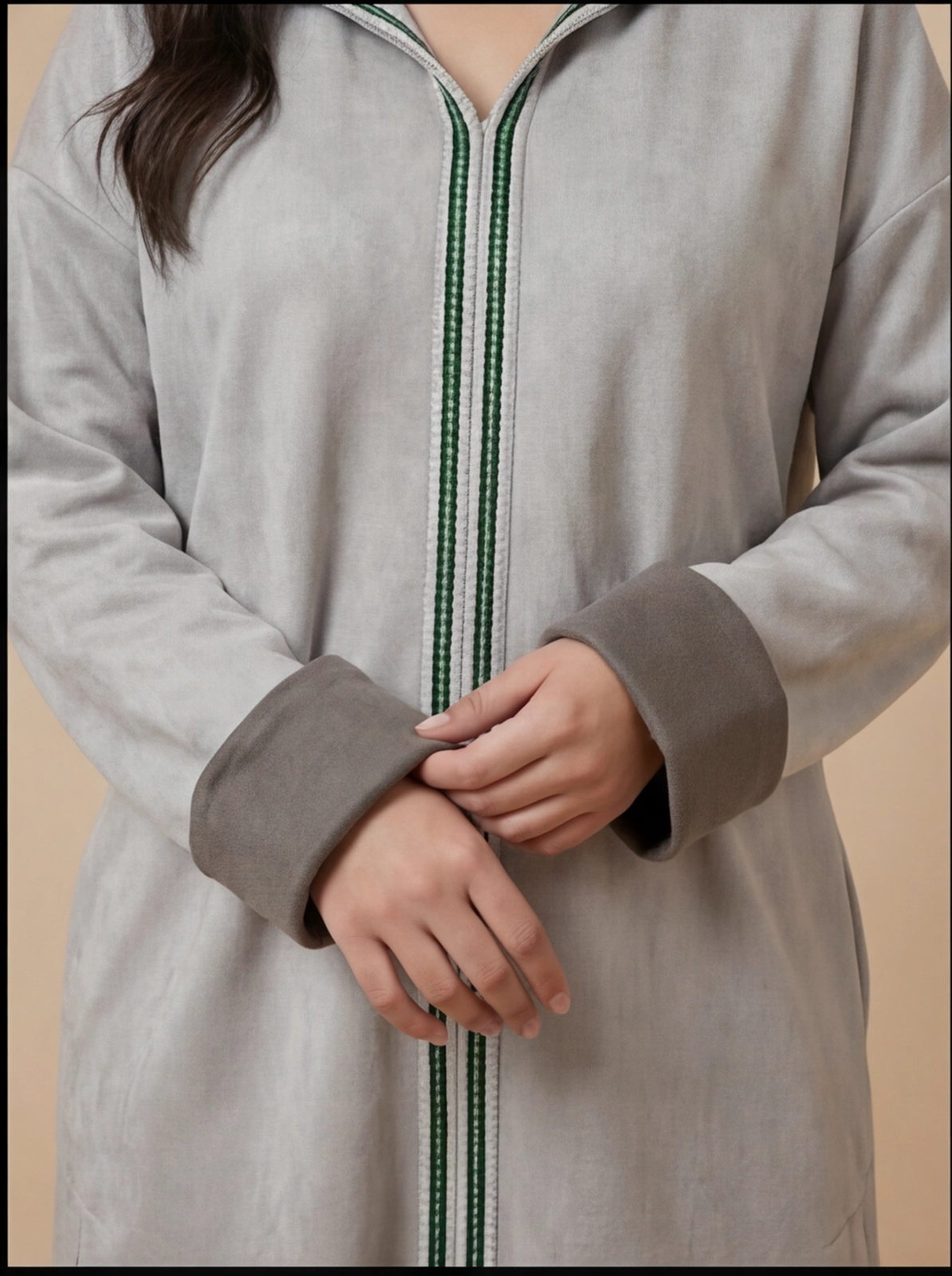 jellaba noire classique broderie Élégante – coupe moderne (copy)